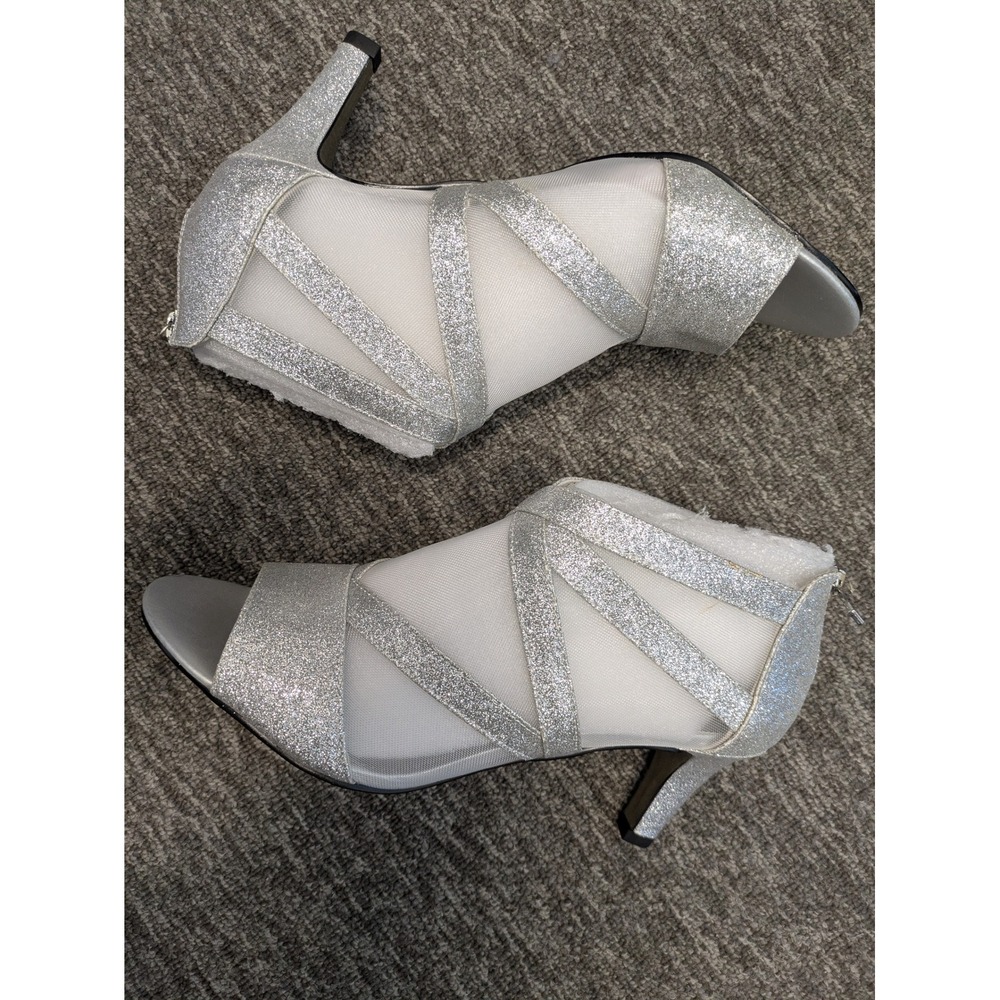 NEW Easy Street Dazzle Heels Women's 10 Silver Glitter Mesh Peep Toe Bootie